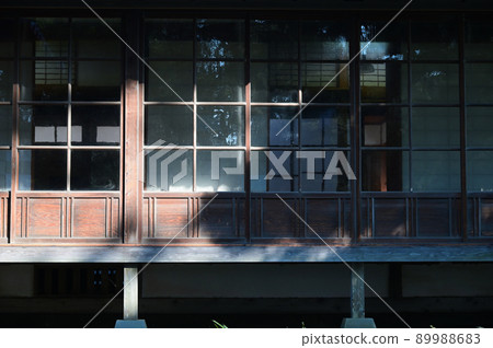Old traditional house window Old traditional house window 89988683