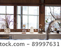 雨季窗台 89997631