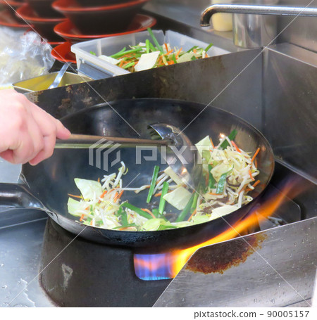 烹調時炒蔬菜 90005157