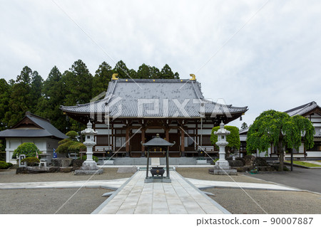 Kusajisan Renkain Jofukuji Main Hall on the site of Urizura Castle [Naka City, Ibaraki Prefecture] 90007887