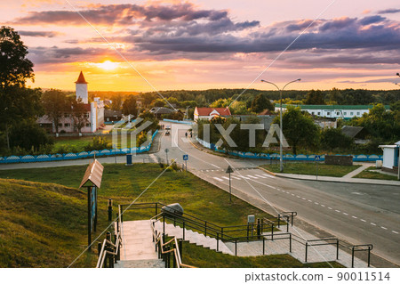 Yurovichi. belarus. Sunset evening summer. 90011514