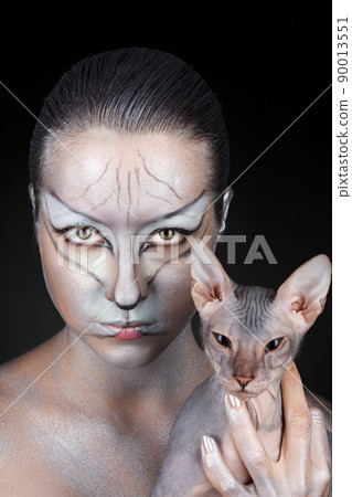 european model in cat make-up and bodyart 90013551