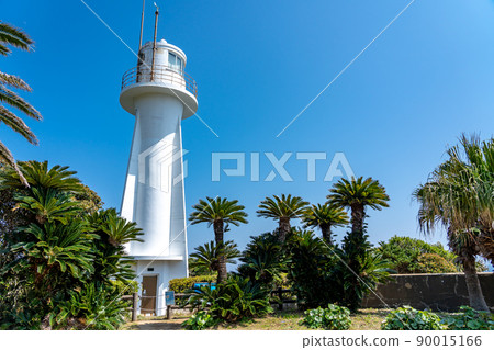 White lighthouse at Cape Ashizuri, Tosashimizu City, Kochi Prefecture 90015166