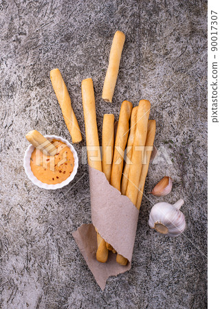 Italian grissini, traditional appetizer breadstick 90017307
