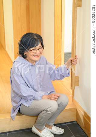 Image that can be used for entrance remodeling 90023285
