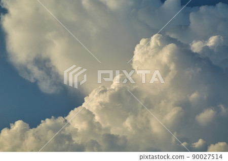 Clouds in the sky before storm Clouds in the sky before storm 90027514