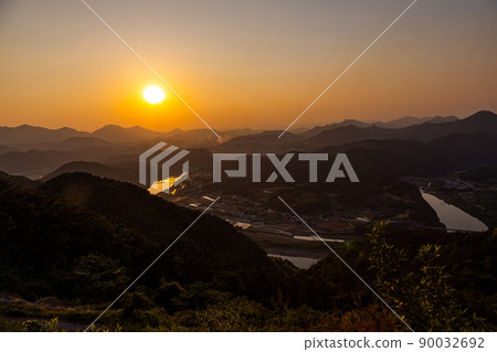 Sunset view from the glide factory 90032692