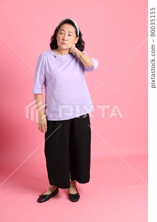 Senior Asian Woman 90035155