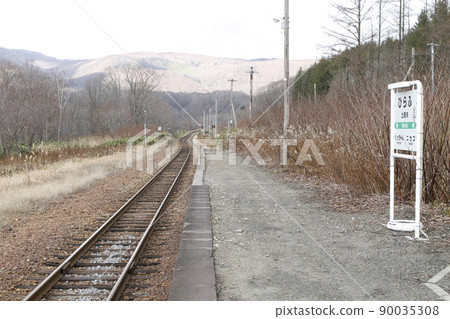 Hirafu Station JR Hirafu Station Hirafu S24 Parallel Conventional Line Scheduled to be abolished Hirafu Station JR Hirafu Station Hirafu S24 Parallel Conventional Line Scheduled to be abolished 90035308