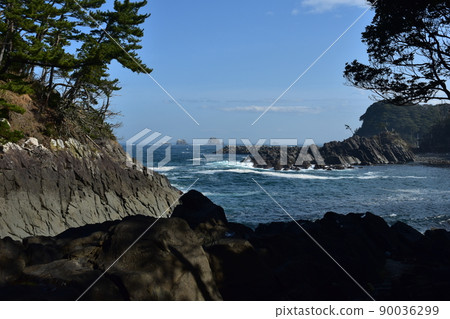 南三陸氣仙沼上割崎商店街酒店觀洋黑尾鷗海貓海三陸海嘯防波堤重建 90036299