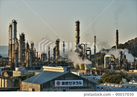 ENEOS和歌山煉油廠(原TonenGeneral Sekiyu)將於2023年10月關閉 ENEOS和歌山煉油廠(原TonenGeneral Sekiyu)將於2023年10月關閉 90037030