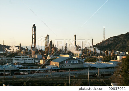 ENEOS Wakayama Refinery (formerly TonenGeneral Sekiyu) to be closed in October 2023 90037031