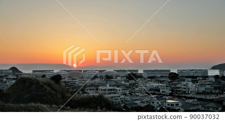 ENEOS Wakayama Refinery (formerly TonenGeneral Sekiyu) to be closed in October 2023 90037032