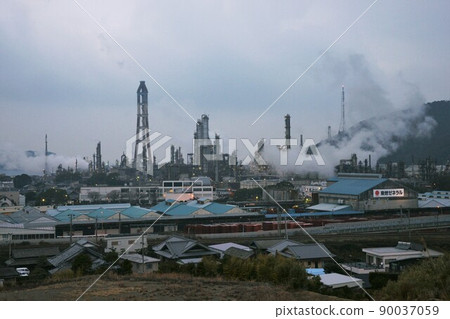 ENEOS Wakayama Refinery (formerly TonenGeneral Sekiyu) to be closed in October 2023 90037059
