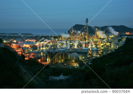 ENEOS Wakayama Refinery (formerly TonenGeneral Sekiyu) to be closed in October 2023 90037084