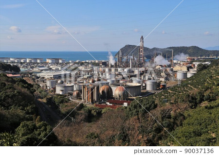 ENEOS Wakayama Refinery (formerly TonenGeneral Sekiyu) to be closed in October 2023 ENEOS Wakayama Refinery (formerly TonenGeneral Sekiyu) to be closed in October 2023 90037136