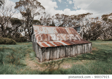 Wallace Hut near Falls Creek in Australia Wallace Hut near Falls Creek in Australia 90037915
