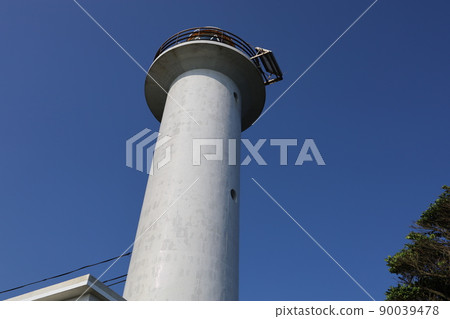 Mugisaki Lighthouse and blue sky Mugisaki Lighthouse and blue sky 90039478