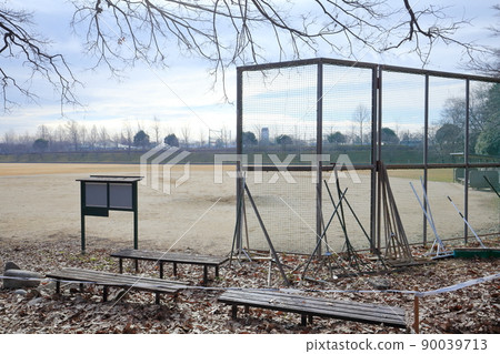 棒球場背網（愛知縣一宮市大型棒球場小野極樂寺公園） 90039713