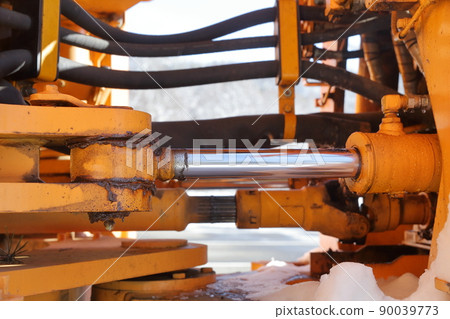 Hydraulic system of hydraulic machine (drive system of wheel loader) 90039773