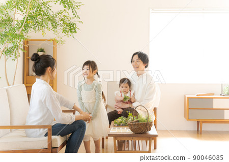 Indoor family living 90046085