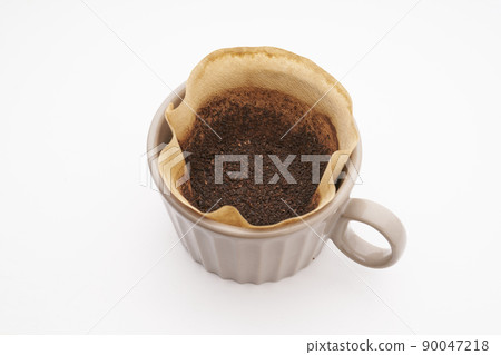 Coffee grounds 90047218