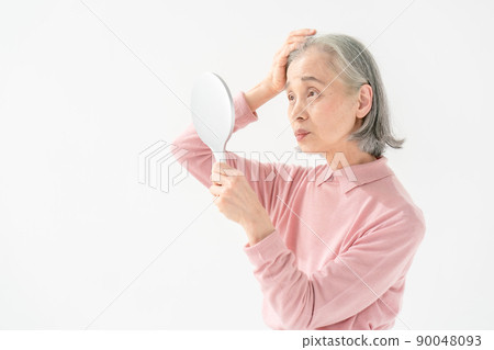 高級女性護髮白髮白髮 高級女性護髮白髮白髮 90048093