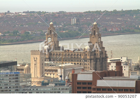 三格雷西,Peerhead 的三位女神,俯瞰利物浦大教堂塔,英國 (UK) 三格雷西,Peerhead 的三位女神,俯瞰利物浦大教堂塔,英國 (UK) 90053207