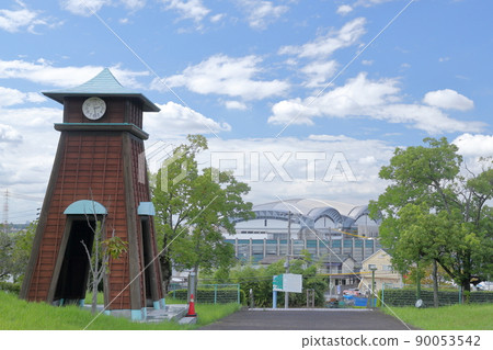 映照藍天的鐘樓(愛知縣日清市) 映照藍天的鐘樓(愛知縣日清市) 90053542