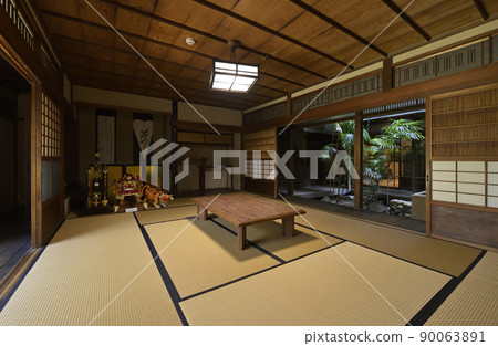 町家物語館內（奈良縣大郡山市） 90063891