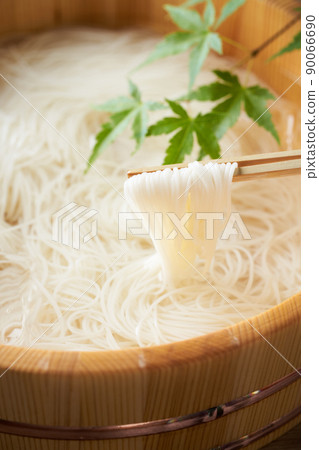 Somen served in a tub Somen served in a tub 90066690