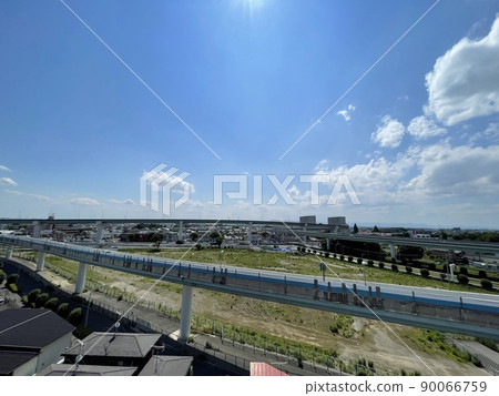 View from the rooftop parking lot Shin-Omiya Bypass and the Metropolitan Expressway 90066759