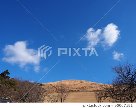 奈良的晴空和若草山 奈良的晴空和若草山 90067191