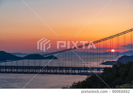 (Okayama Prefecture) Setouchi Sea, Seto Ohashi Evening View 90068882