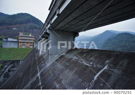 桐生川大壩洩洪道 桐生川大壩洩洪道 90070291