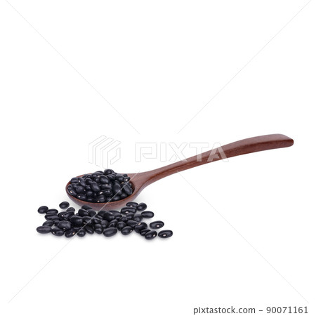 Black beans in wooden spoon isolated on white background 90071161