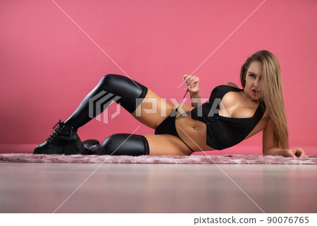 sporty sexy woman underwear on pink background 90076765