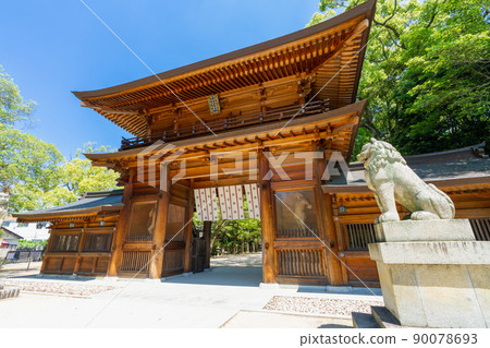 《愛媛縣》新綠季節，大山純神社_今治市大三島町 90078693
