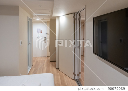 兩間連通房,可與內門連通的團體旅行 兩間連通房,可與內門連通的團體旅行 90079089