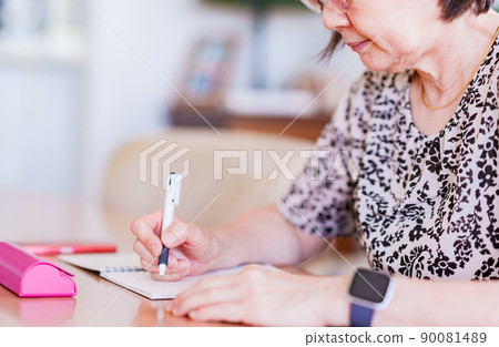 高級家庭賬本繼承計算器【高級生活方式】 90081489