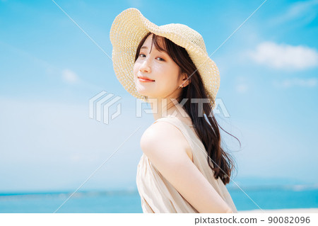 Resort image of young women 90082096