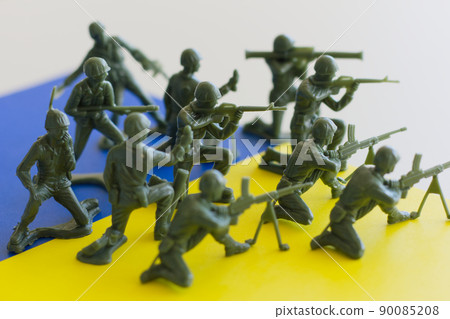Ukrainian flag and soldier miniature 90085208