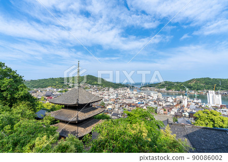 《Hiroshima Prefecture》 Taken from Senkoji Park (Senkoji / Tenneiji Sanjuto) Scenery of Onomichi 《Hiroshima Prefecture》 Taken from Senkoji Park (Senkoji / Tenneiji Sanjuto) Scenery of Onomichi 90086002