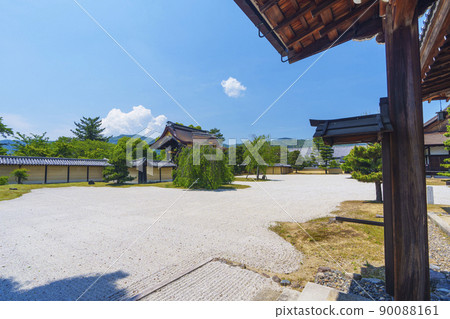 大覺寺 美麗的白沙花園 Chokushi 門 90088161