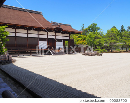 Kyoto Ninnaji Temple Ninna-ji South Garden Kyoto Ninnaji Temple Ninna-ji South Garden 90088700