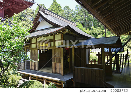 Ryotanji Temple Manmatsu Inari-do Ryotanji Temple Manmatsu Inari-do 90088783