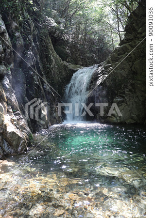 [Inabe City, Mie Prefecture, May] Ugakei, a refreshing Uototaki 90091036