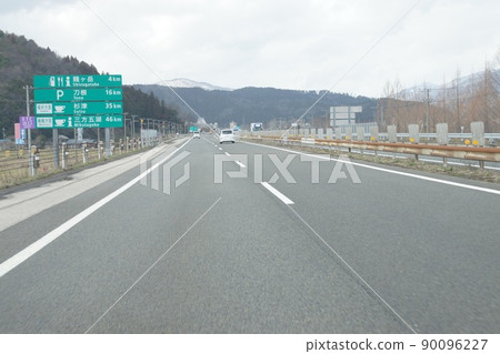 Hokuriku Expressway 90096227