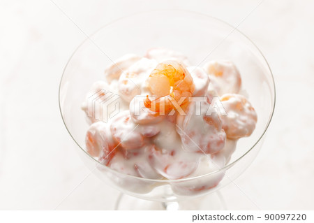 shrimp coctail in the glass shrimp coctail in the glass 90097220