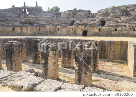 Archaeological complex, Roman ruins of Italica (Santiponce, Seville) Archaeological complex, Roman ruins of Italica (Santiponce, Seville) 90100200